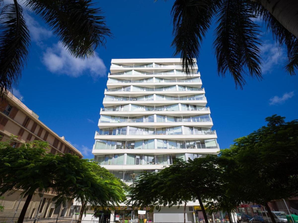 Homeforguest Modern Apartment In Las Canteras With Parking Las Palmas Buitenkant foto